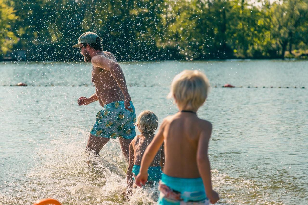 Zilverstrand モル エクステリア 写真